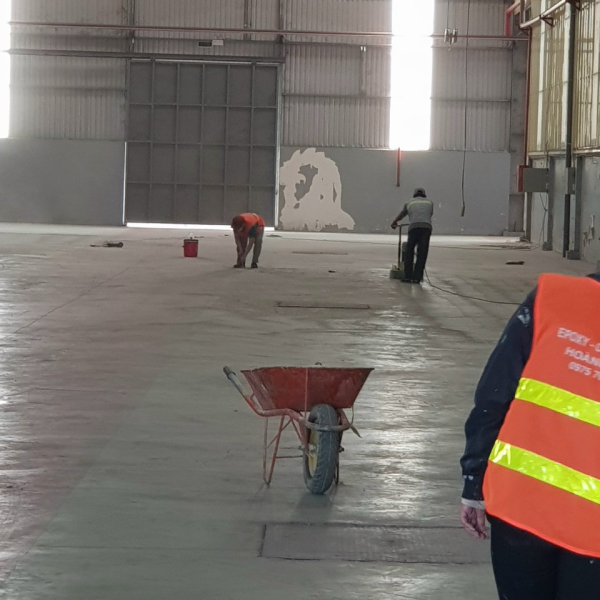 Thi c&ocirc;ng s&agrave;n epoxy dự &aacute;n CTY SX TM S&agrave;i G&ograve;n RIVER VIỆT NAM