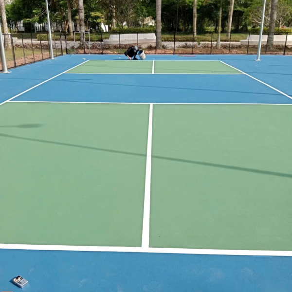 Thi c&ocirc;ng s&acirc;n Pickleball